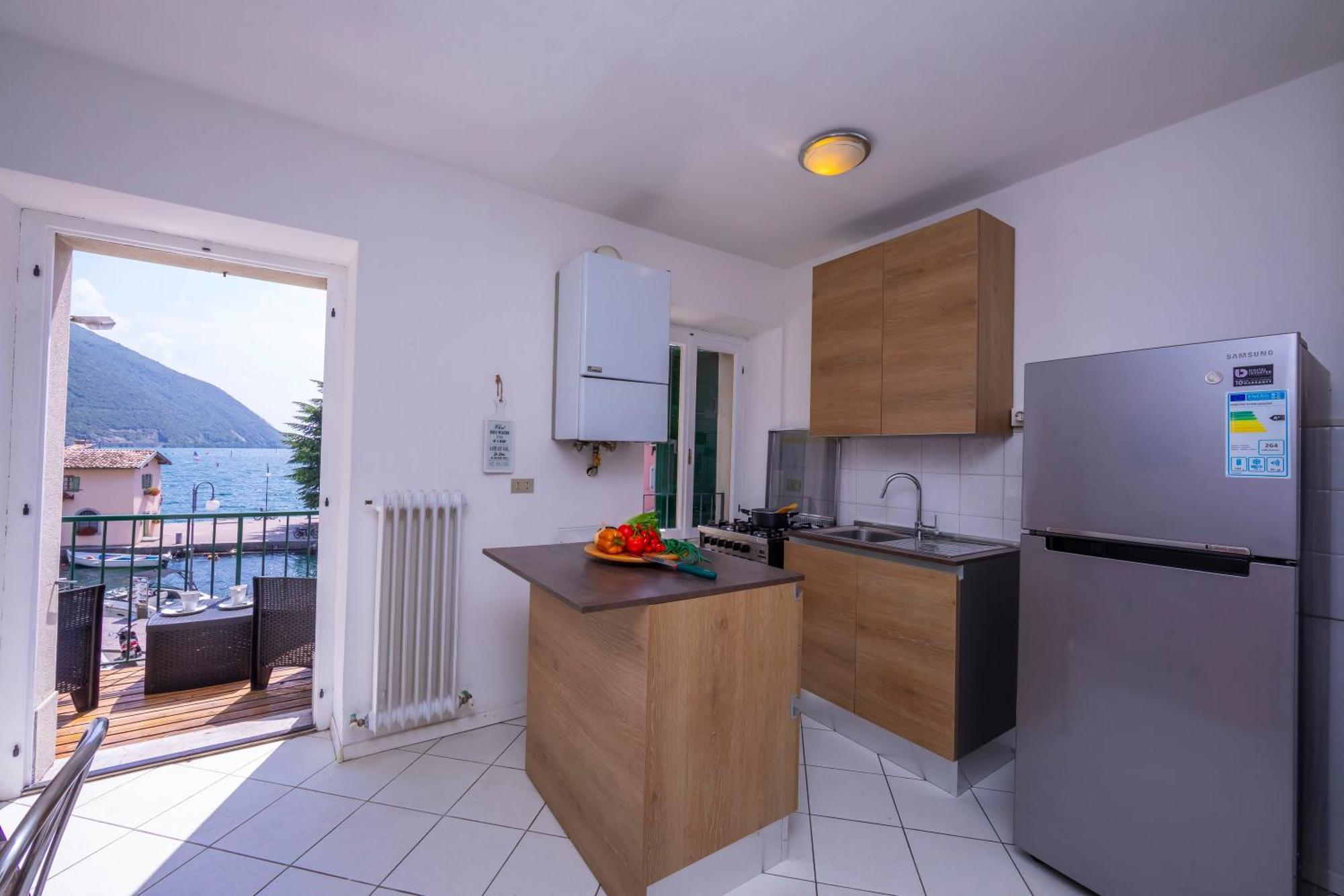 Dogana Best Lake View - Happy Rentals Torbole Sul Garda Buitenkant foto